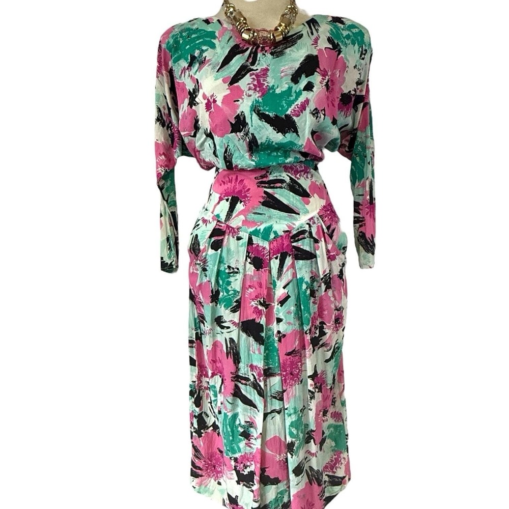 BEGINNINGS Dresses Company Inc. 1980s Vintage‎ Abstract 80s 40s office siren 7/8